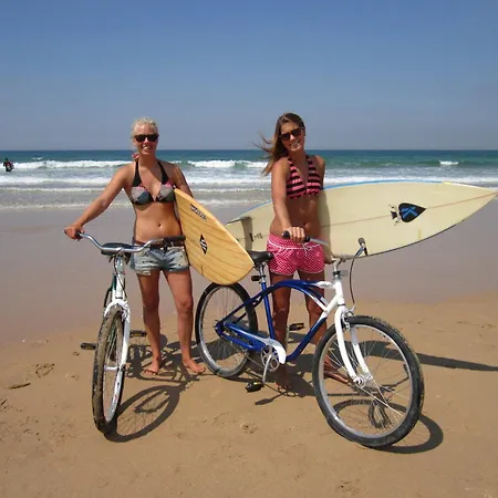 Da Silva Surfcamp Gallery * Lourinhã